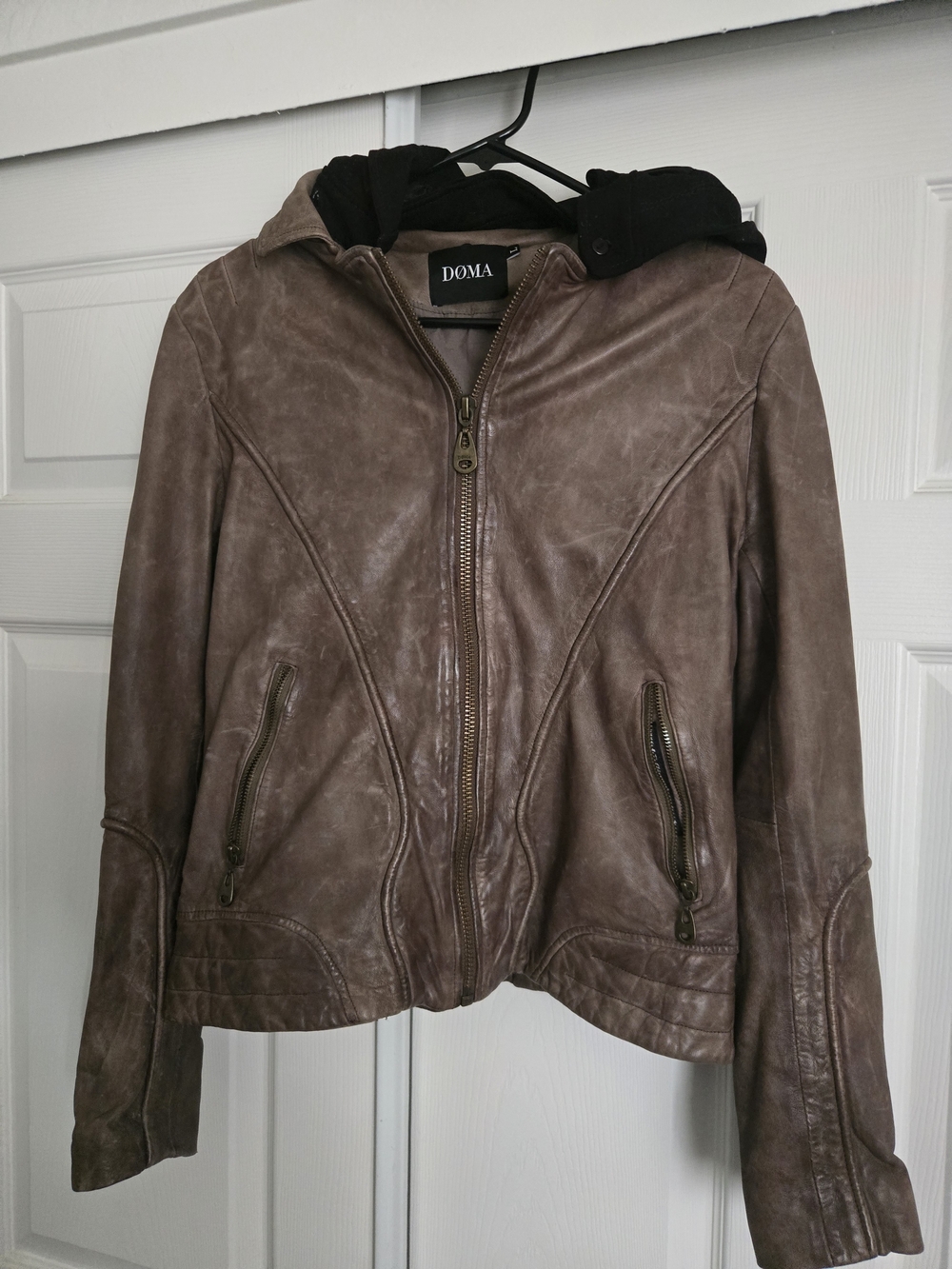 DOMA Women's Brown Leather Zip Jacket